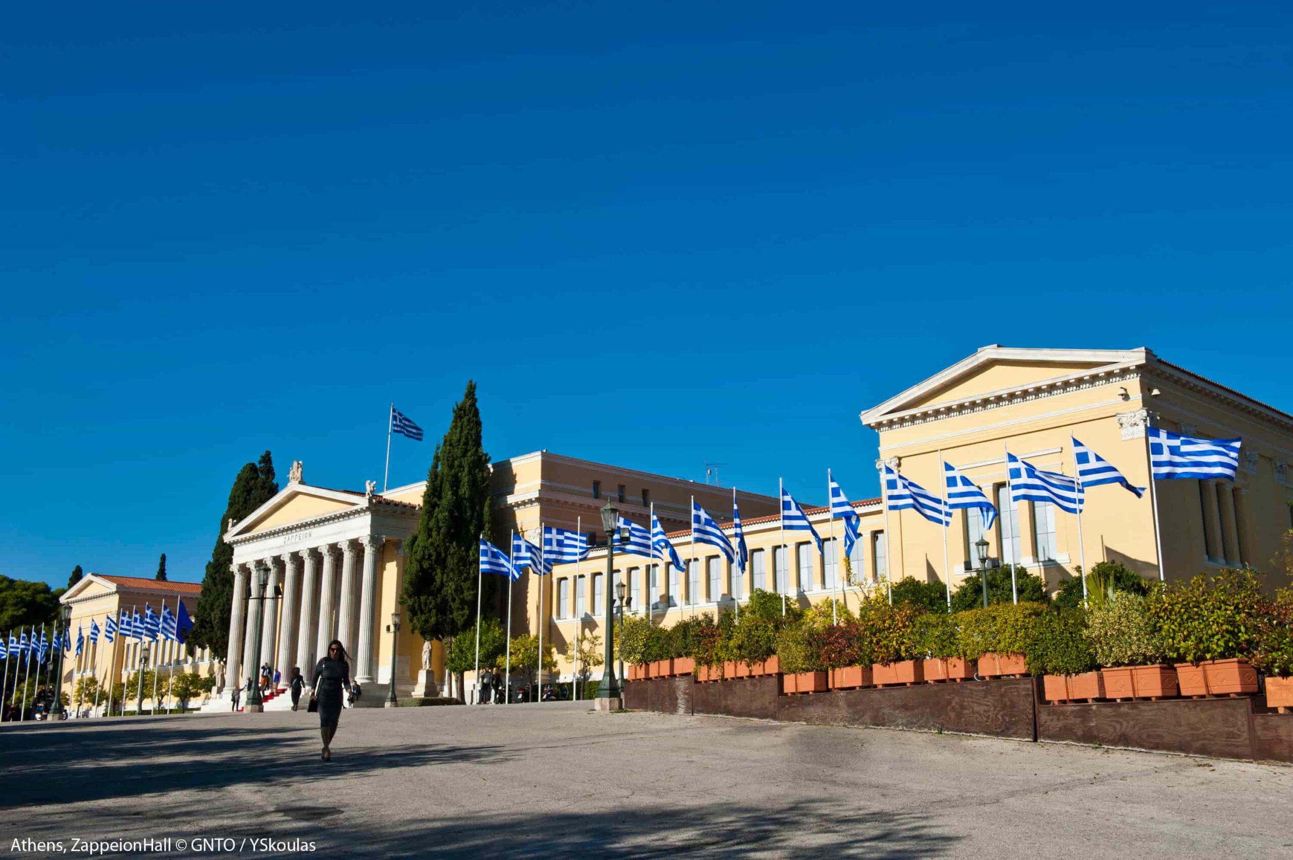 Vivre sa retraite à Athènes, idéal si vous privilégiez sécurité médicale et services pour votre retraite